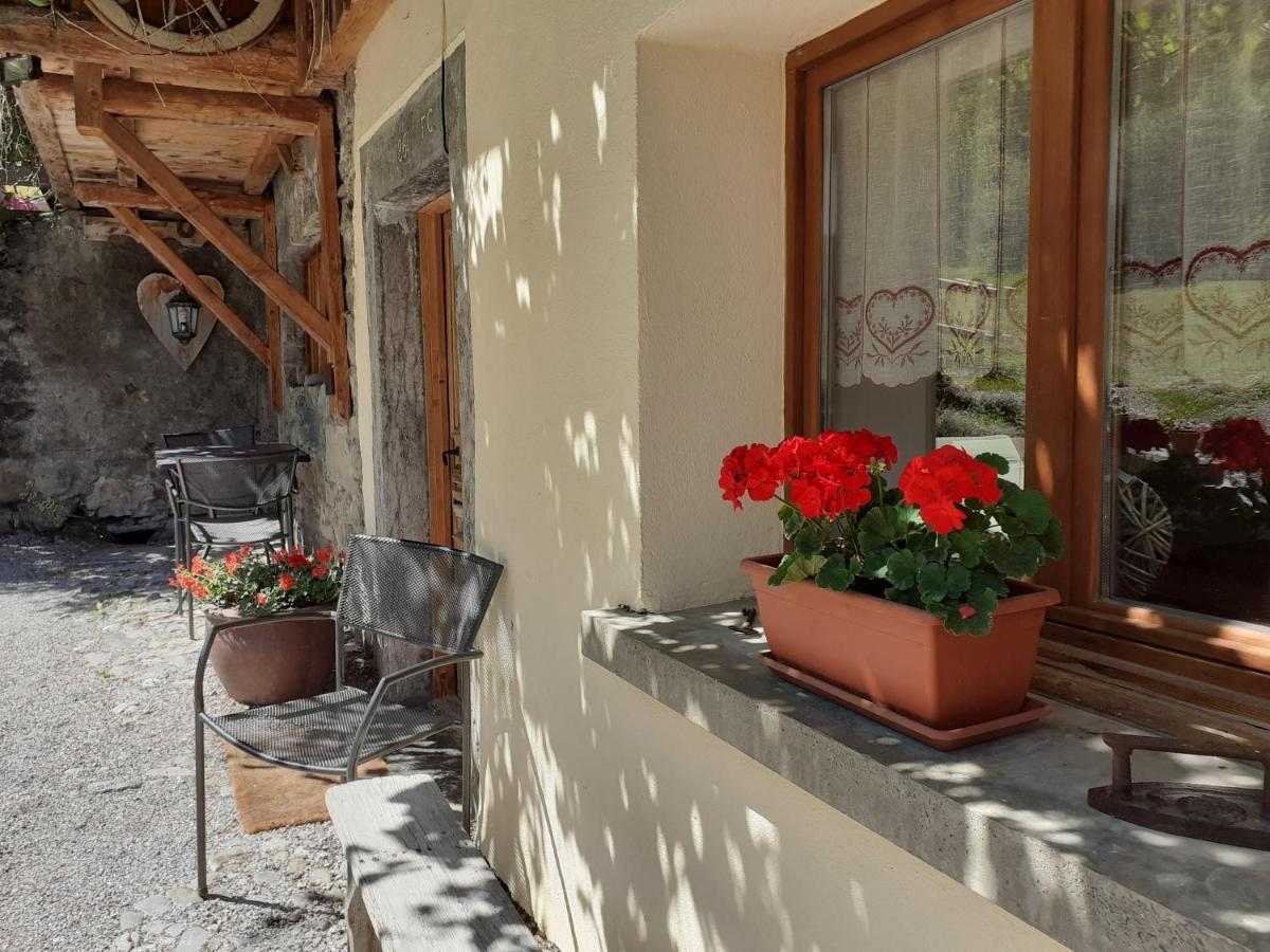 La Grange De Pimberty - Beautiful Apartments 27 Miles From Geneva Vailly Exterior photo